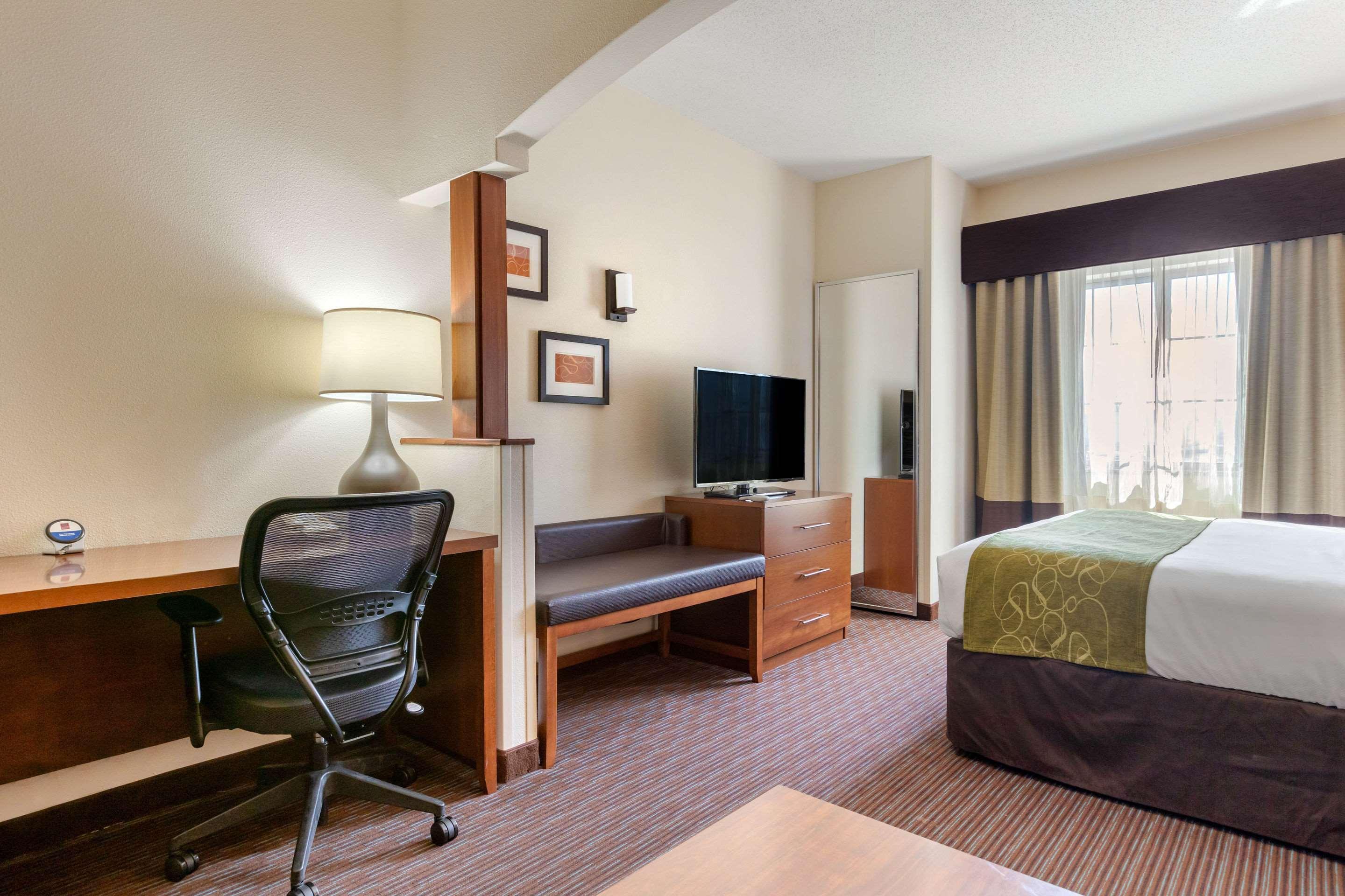 Comfort Suites Stevensville - St Joseph מראה חיצוני תמונה