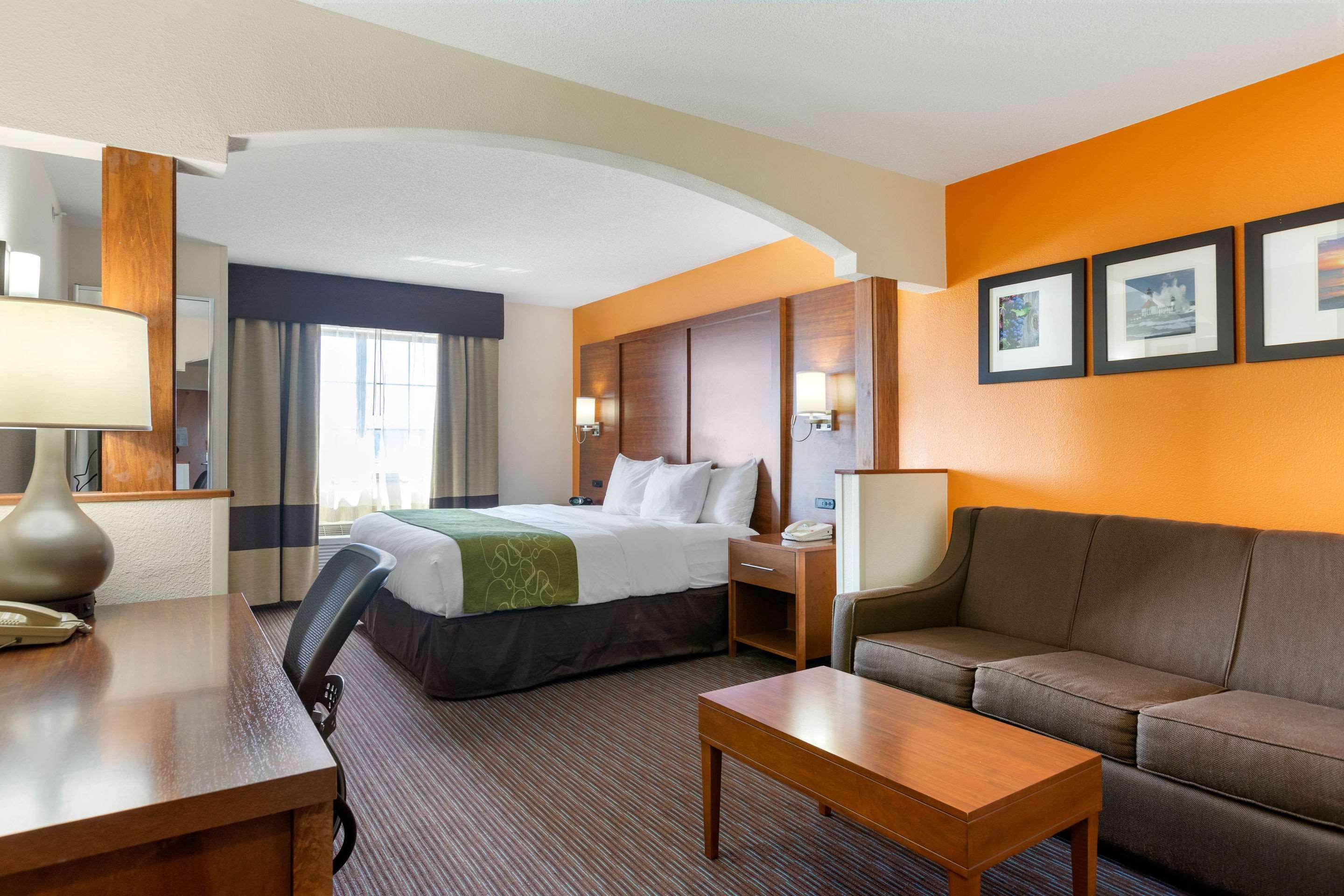 Comfort Suites Stevensville - St Joseph מראה חיצוני תמונה