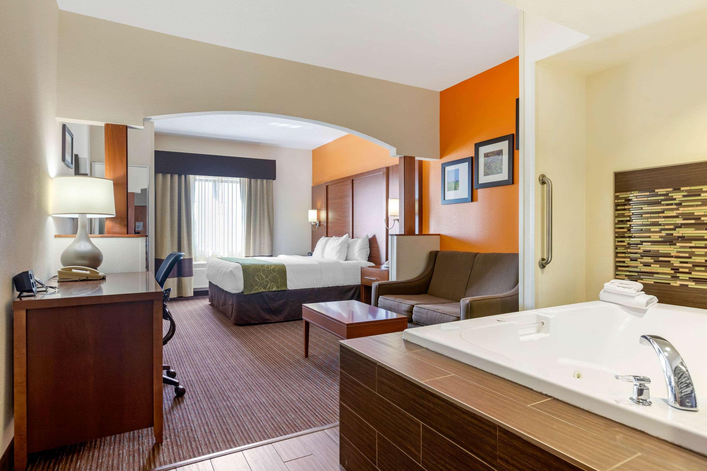 Comfort Suites Stevensville - St Joseph מראה חיצוני תמונה